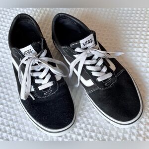 Vans Men’s sneakers Size EUR 40